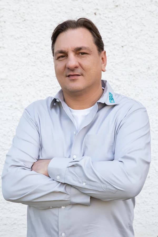 Laszlo Bekö, Geschäftsführer und Malermeister